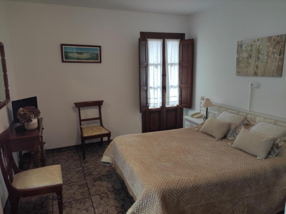 Hotel Solatorre كوميلاس المظهر الخارجي الصورة