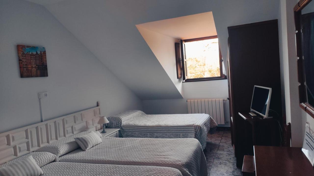 Hotel Solatorre كوميلاس المظهر الخارجي الصورة