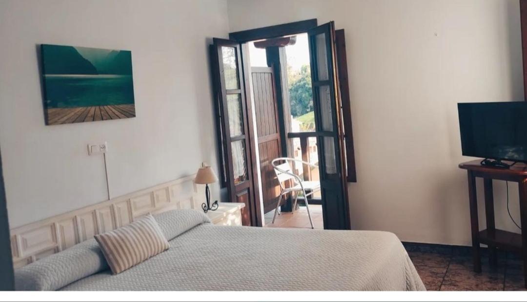 Hotel Solatorre كوميلاس الغرفة الصورة