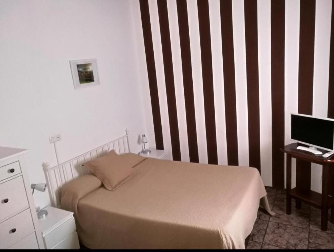 Hotel Solatorre كوميلاس المظهر الخارجي الصورة