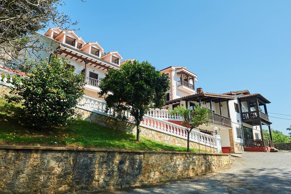 Hotel Solatorre كوميلاس المظهر الخارجي الصورة